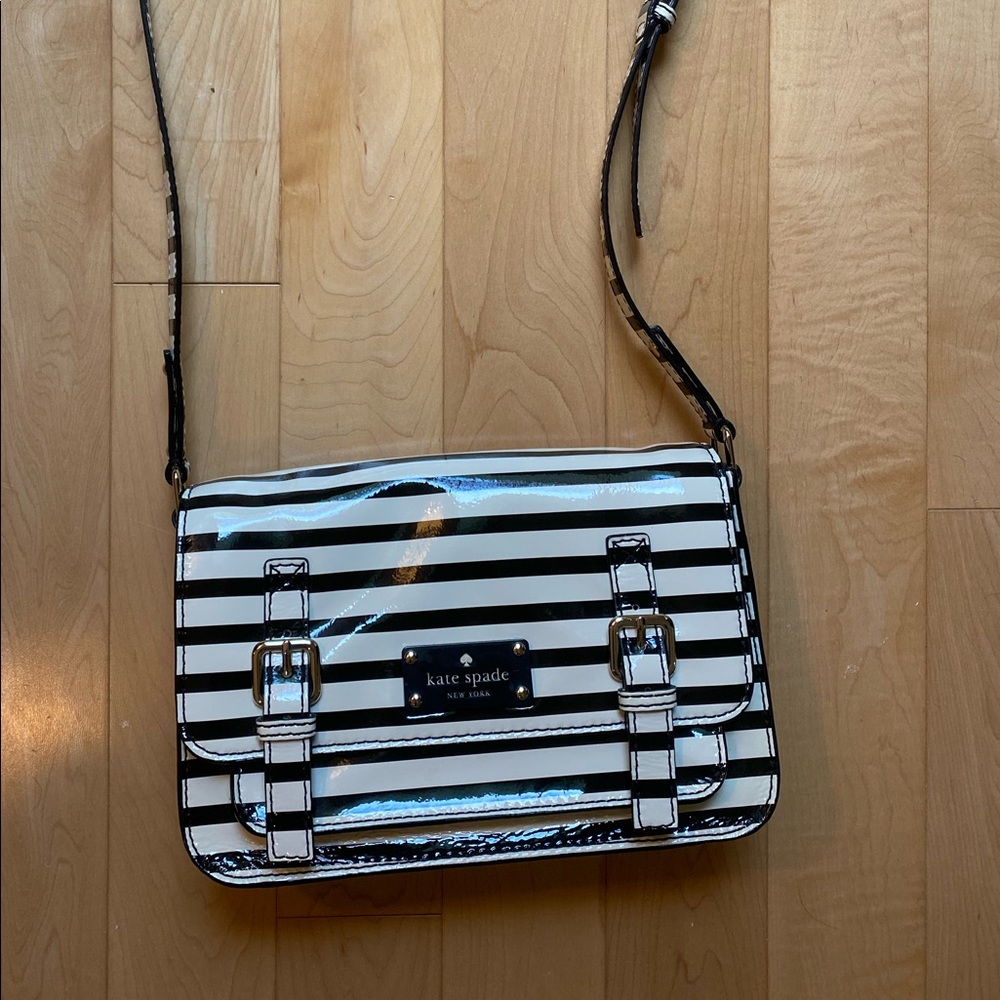 Kate Spade Black and White Stripped Crossbody Bag